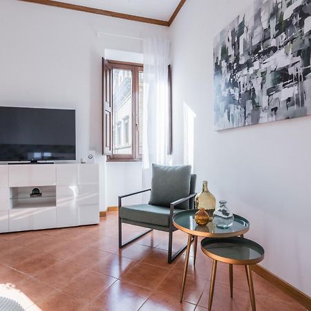 The Best Rent - Four-Room Apartment A Few Steps From The Trevi Fountain Ngoại thất bức ảnh